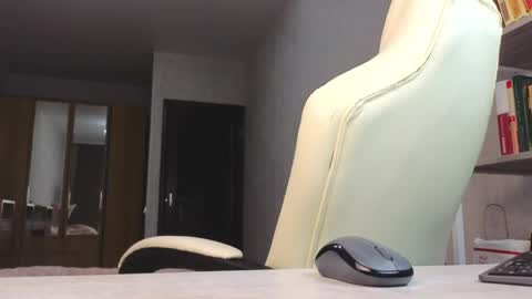 Snapshot of marietta__castro chatting on May 2026 05:52:01 PM Marietta online show from May 2026 05:52:01 PM