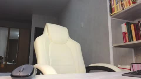 Snapshot of marietta__castro chatting on May 2026 03:29:02 PM Marietta online show from May 2026 03:29:02 PM