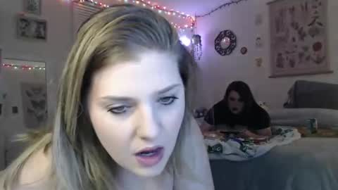 marigoldrue online show from February 2025 05:25:01 AM