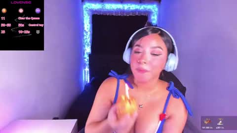 Snapshot of mariiana_hasper chatting on December 2024 04:02:02 AM Mariana Hasper online show from December 2024 04:02:02 AM