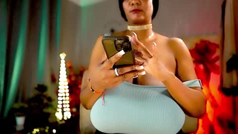 Snapshot of mariicha chatting on January 2025 10:10:02 AM Nikita - Scroll down and read my bio please. New Pictures in Bio online show from January 2025 10:10:02 AM