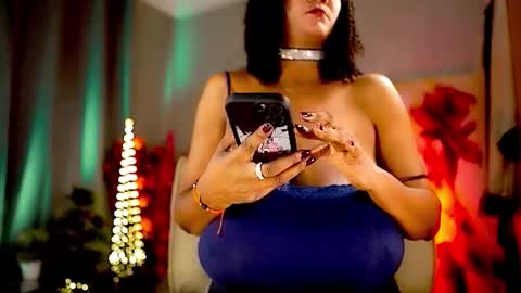 Snapshot of mariicha chatting on October 2025 06:56:02 AM Nikita - Scroll down and read my bio please. New Pictures in Bio online show from October 2025 06:56:02 AM