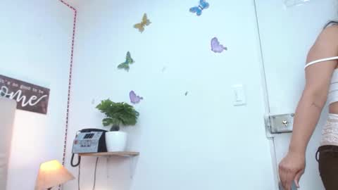 Marilu online show from March 2025 08:42:02 PM