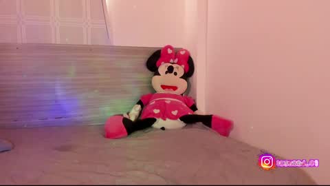 Snapshot of marijaneh chatting on December 2024 12:51:02 PM Luna Dulk online show from December 2024 12:51:02 PM