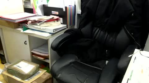 Snapshot of marikapikkola chatting on February 2025 10:12:01 AM Mary... online show from February 2025 10:12:01 AM