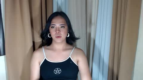 marikosue online show from April 2026 06:14:02 PM