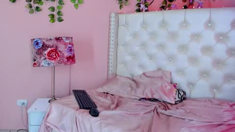 mari online show from July 2026 01:26:02 PM