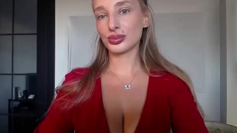 Snapshot of marilyndevilish chatting on September 2025 07:23:01 AM MarilynDevilish online show from September 2025 07:23:01 AM