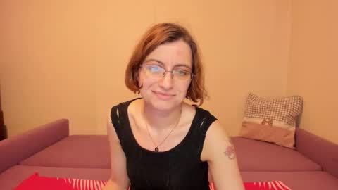 Marilyn online show from September 2025 09:37:01 PM