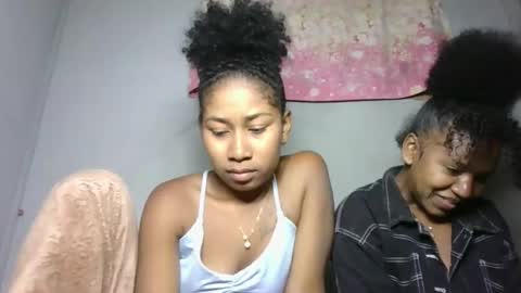 marina0506 online show from December 2025 05:52:02 PM