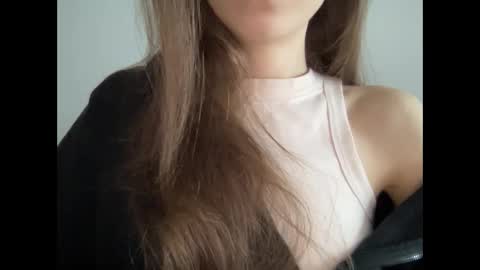 Snapshot of marinalovenow chatting on March 2025 07:43:02 AM Marina online show from March 2025 07:43:02 AM