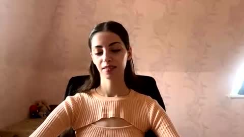 Snapshot of marinvorsburgh chatting on June 2026 08:18:01 AM Anny online show from June 2026 08:18:01 AM