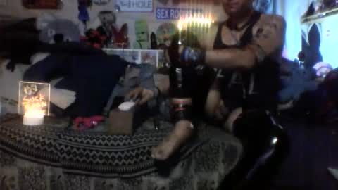 Snapshot of mario_1974 chatting on March 2026 12:03:01 AM Ray online show from March 2026 12:03:01 AM