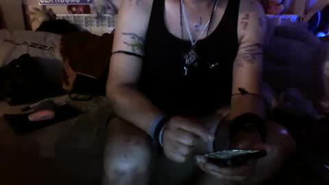 Snapshot of mario_1974 chatting on June 2026 01:28:02 AM Ray online show from June 2026 01:28:02 AM