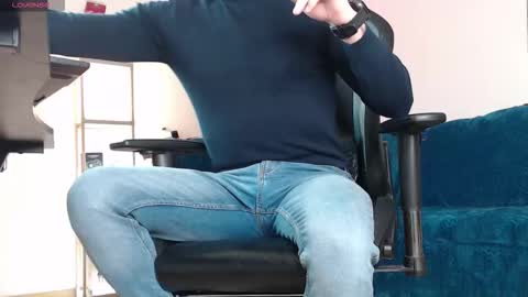 Snapshot of marioslim chatting on February 2026 10:24:01 AM marioslim online show from February 2026 10:24:01 AM