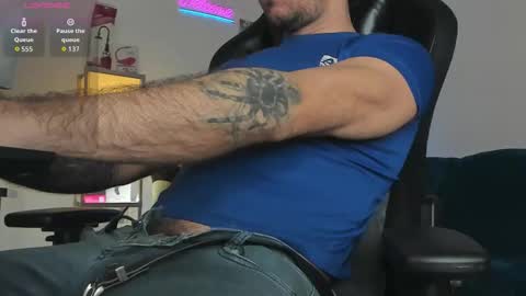 Snapshot of marioslim chatting on February 2026 08:59:02 AM marioslim online show from February 2026 08:59:02 AM