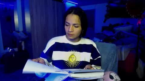 Snapshot of maritza_ferrerr chatting on June 2026 06:00:01 AM Maritza Ferrer -Samara Beltran online show from June 2026 06:00:01 AM