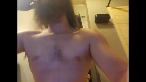 Snapshot of marius02385 chatting on November 2025 03:12:01 AM marius02385 online show from November 2025 03:12:01 AM