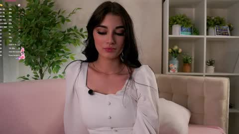 Snapshot of marivelmahlke chatting on May 2026 04:12:02 PM Mari online show from May 2026 04:12:02 PM
