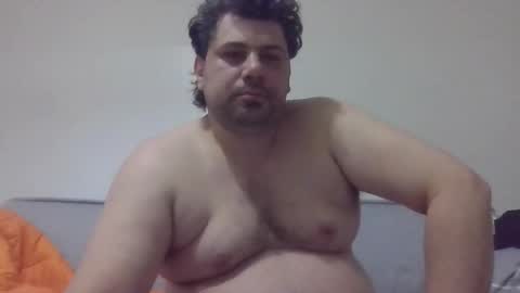 mark2985555 online show from December 2025 06:02:01 PM