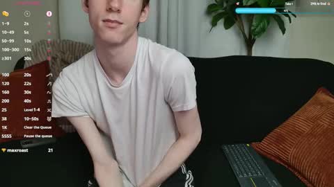 Snapshot of mark327645 chatting on October 2025 02:25:02 AM Mark online show from October 2025 02:25:02 AM