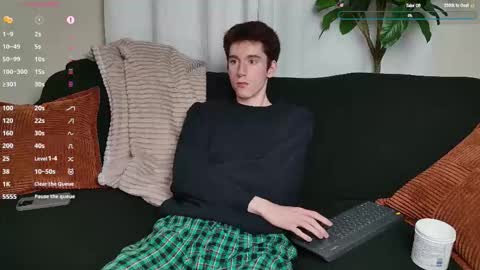 Snapshot of mark327645 chatting on October 2025 02:24:01 AM Mark online show from October 2025 02:24:01 AM