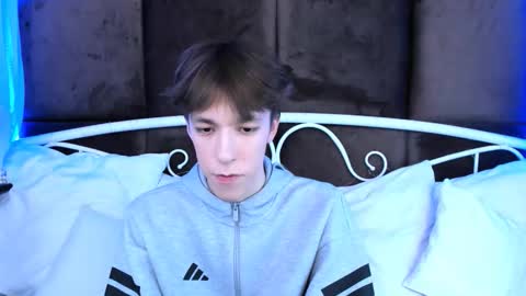 Mark online show from November 2025 02:57:02 PM