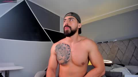 Snapshot of mark_broown_ chatting on February 2025 12:05:01 AM mark_broown_ online show from February 2025 12:05:01 AM