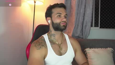 Snapshot of mark_hazze chatting on May 2026 01:02:02 AM Mark online show from May 2026 01:02:02 AM