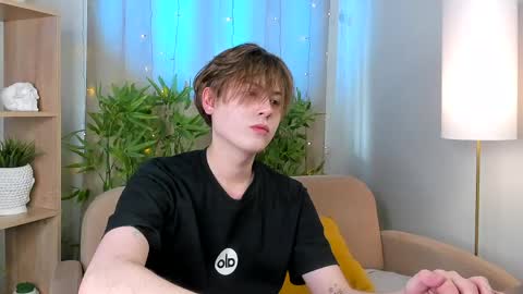 mark_ian_ online show from April 2026 02:30:01 PM