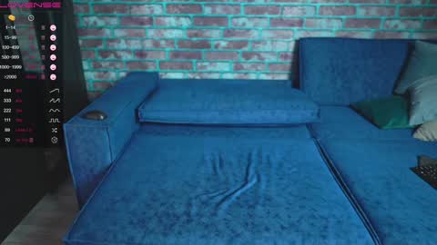 Mark online show from February 2025 04:27:01 AM