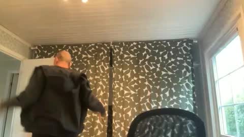 mark_the_mark online show from October 2025 10:13:01 AM