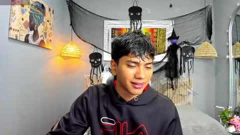 markbowie online show from October 2025 12:11:01 PM