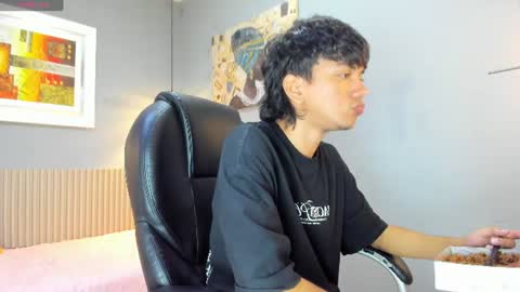 Snapshot of markbowie chatting on June 2026 07:39:02 PM markbowie online show from June 2026 07:39:02 PM