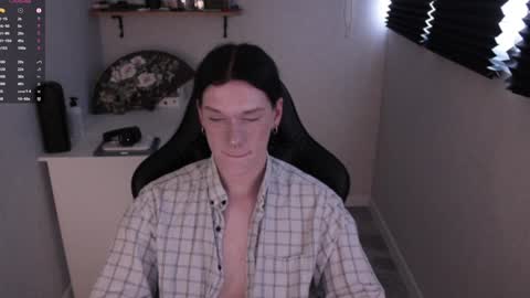 Mark online show from February 2025 07:05:01 AM