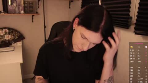 Mark online show from February 2025 09:09:01 PM