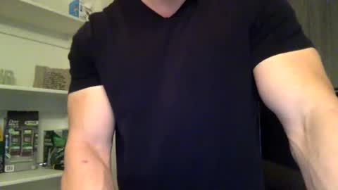 Snapshot of markk702 chatting on January 2025 11:00:02 PM markk702 online show from January 2025 11:00:02 PM