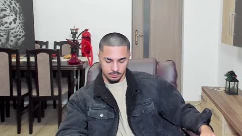 Snapshot of marktison chatting on December 2024 04:56:01 AM Tison online show from December 2024 04:56:01 AM