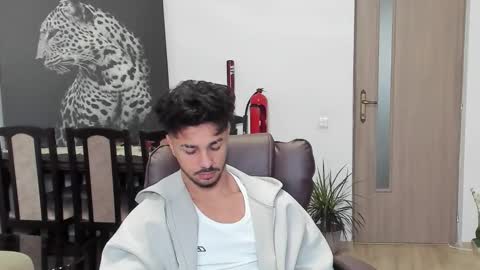 Snapshot of marktison chatting on October 2025 08:59:01 AM Tison online show from October 2025 08:59:01 AM