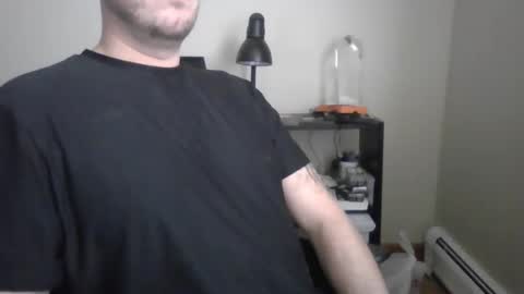 Snapshot of markus27252 chatting on March 2025 02:15:02 PM markus27252 online show from March 2025 02:15:02 PM