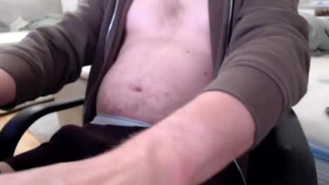 Snapshot of markusello3x chatting on November 2025 10:03:02 AM markusello3x online show from November 2025 10:03:02 AM