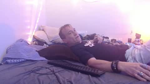 Snapshot of markymark101825061 chatting on January 2025 01:08:01 AM markymark101825061 online show from January 2025 01:08:01 AM