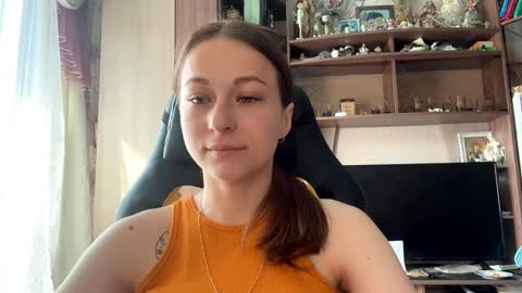 Snapshot of marlenahuit chatting on June 2026 05:11:01 AM Lena online show from June 2026 05:11:01 AM