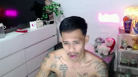 Snapshot of marlmoreno10 chatting on July 2026 12:48:02 AM marlmoreno10 online show from July 2026 12:48:02 AM