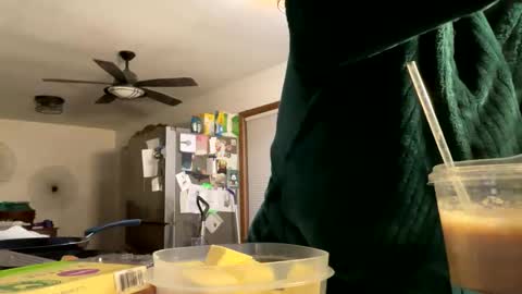 maroon_moon online show from February 2025 01:51:01 AM