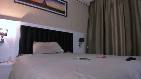 -- Mari -- online show from February 2026 10:05:01 AM