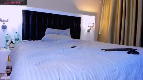 Mari online show from January 2026 11:05:01 AM