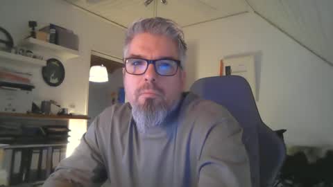 Snapshot of marriedcock1980 chatting on December 2024 07:12:01 AM marriedcock1980 online show from December 2024 07:12:01 AM