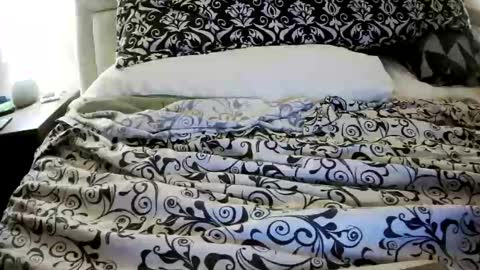 Jess and Nick online show from March 2026 03:12:02 AM