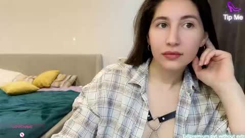 Snapshot of marrycolins chatting on February 2026 02:50:02 AM marrycolins online show from February 2026 02:50:02 AM